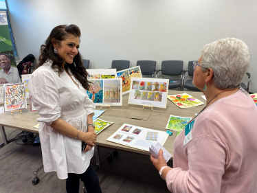 Natasha Asghar MS with Frances Isaacs, who runs art classes for people with dementia.